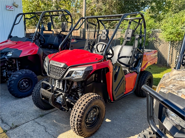 2025 Honda Pioneer 520 at Friendly Powersports Slidell