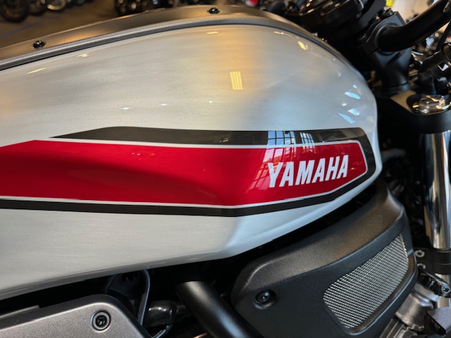 2019 Yamaha XSR 700 at Martin Moto