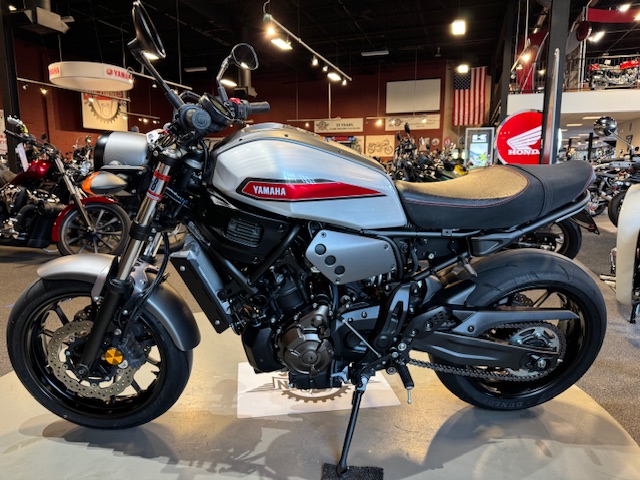 2019 Yamaha XSR 700 at Martin Moto