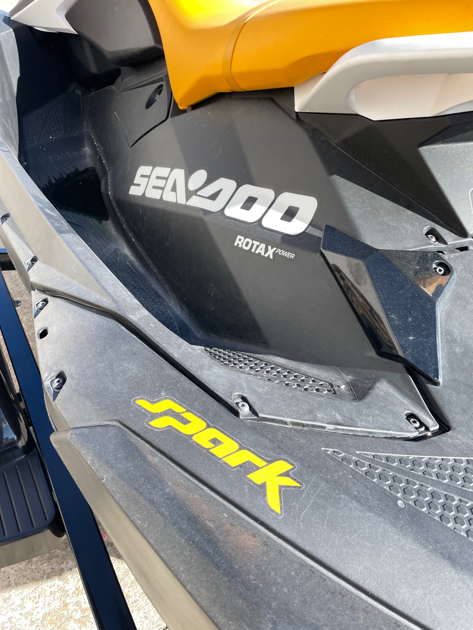 2021 Sea-Doo Spark 3-Up Rotax 900 ACE - 90 iBR + CONVENIENCE PACKAGE at Head Indian Motorcycle
