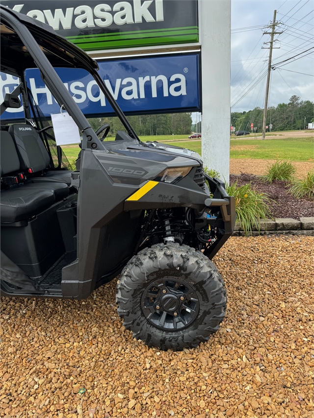 2025 Polaris Ranger 1000 Premium at R/T Powersports