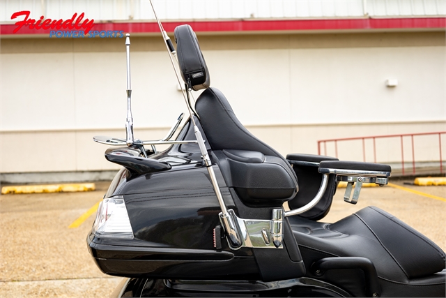 2010 Honda Gold Wing Audio / Comfort at Friendly Powersports Baton Rouge