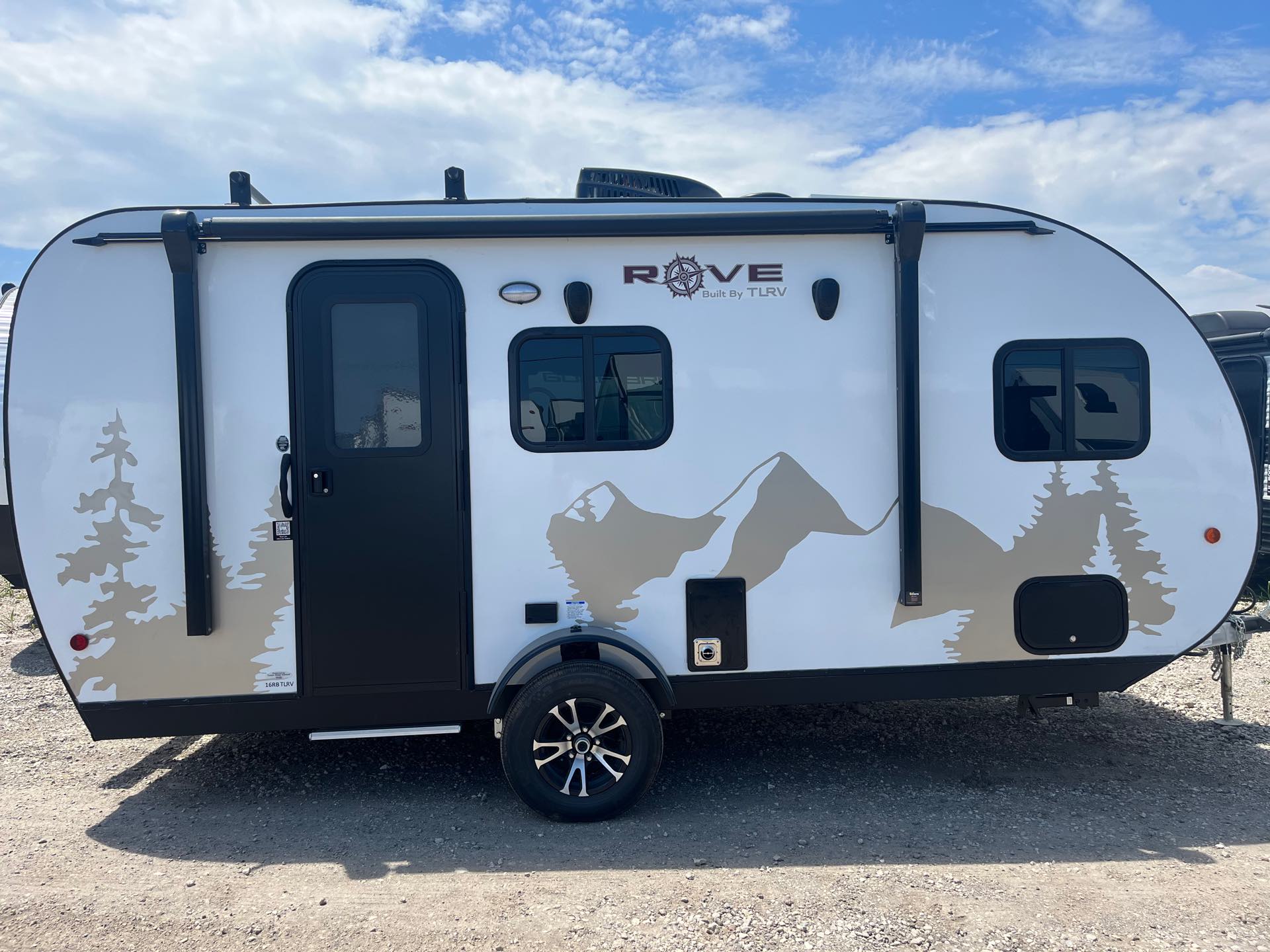 2023 ROVE LITE 16RB at Prosser's Premium RV Outlet