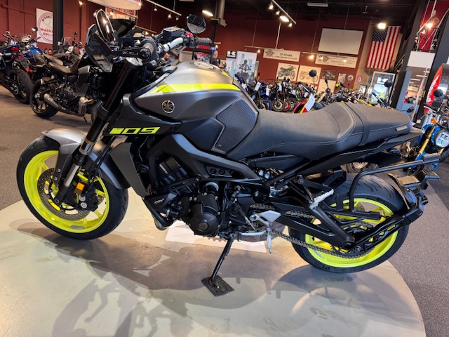 2018 Yamaha MT 09 at Martin Moto