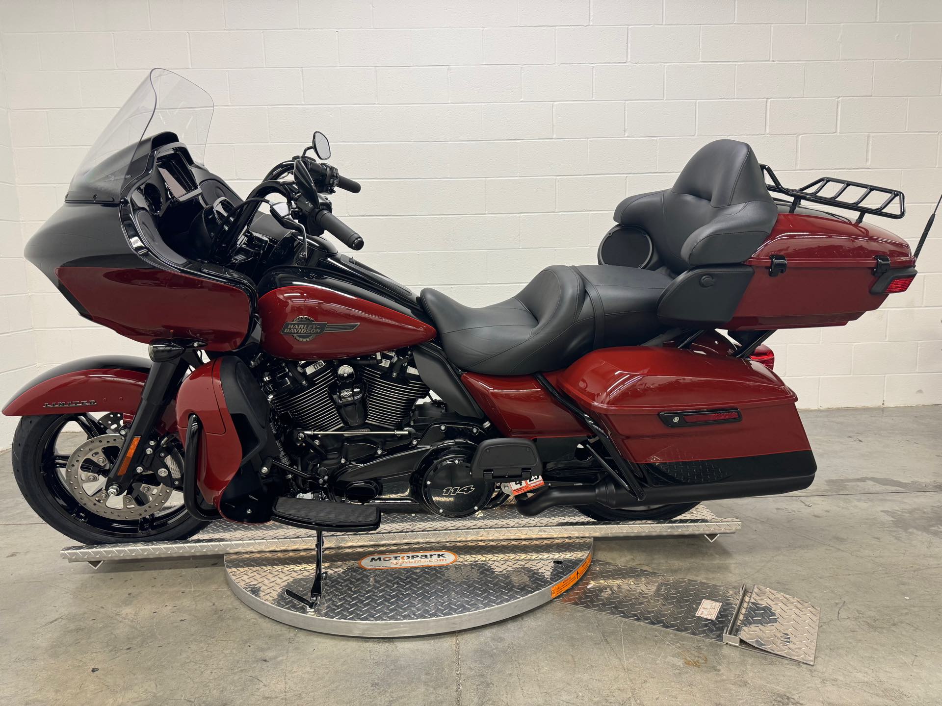 2024 Harley-Davidson Road Glide Limited at Skyline Harley-Davidson