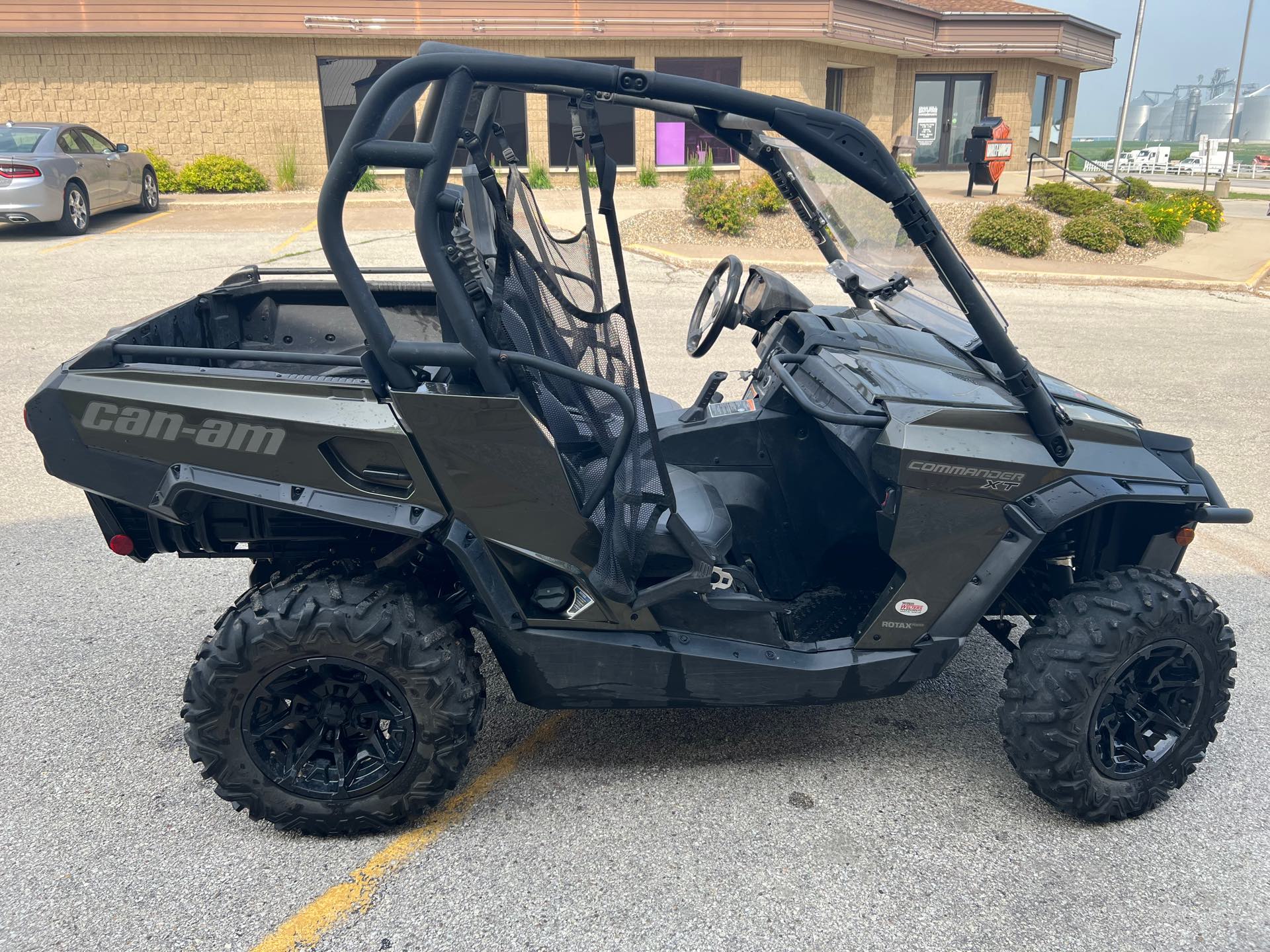 2020 Can-Am Commander XT 1000R at Iron Hill Powersports