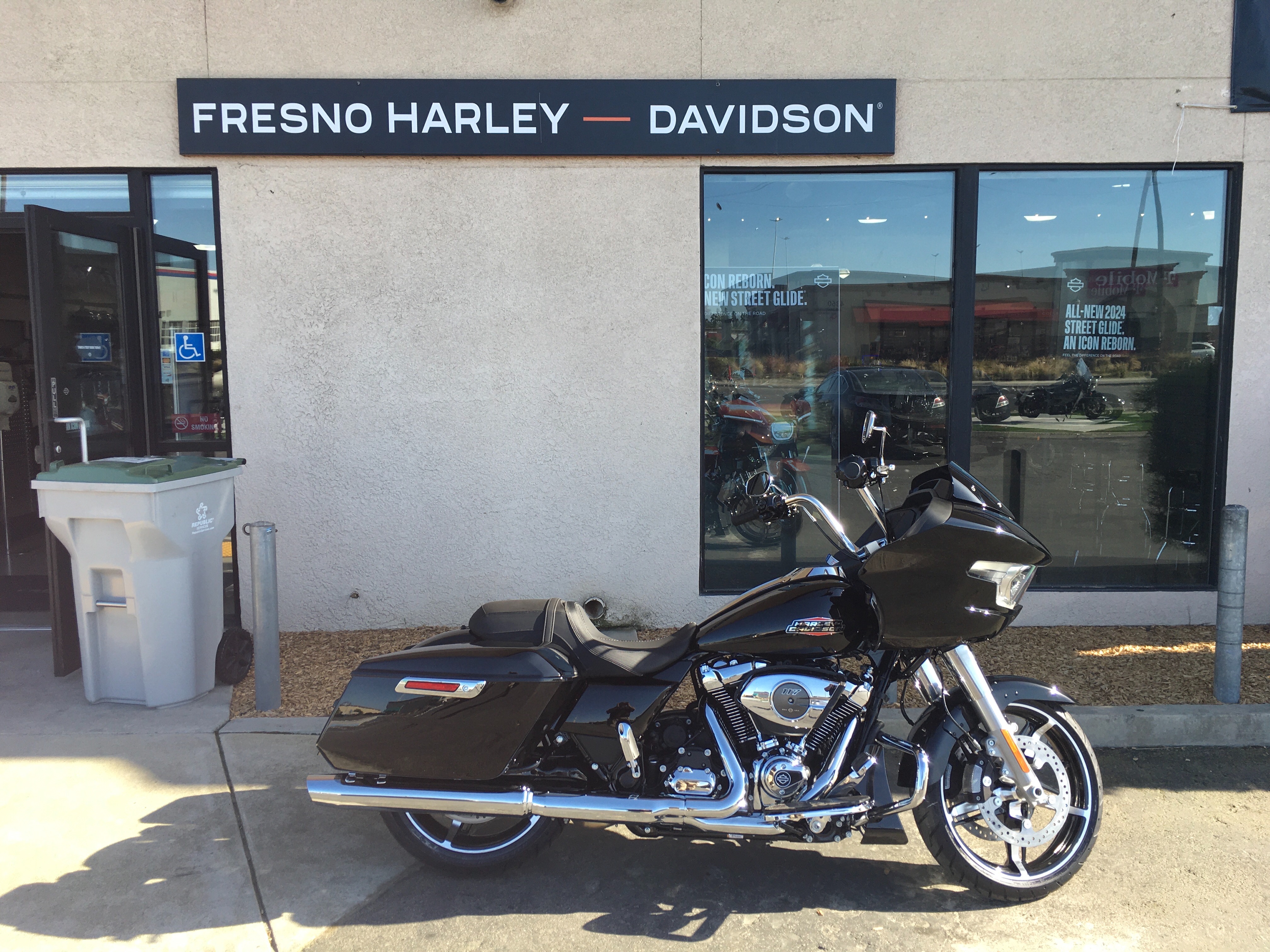 2024 Harley-Davidson Road Glide Base at Fresno Harley-Davidson