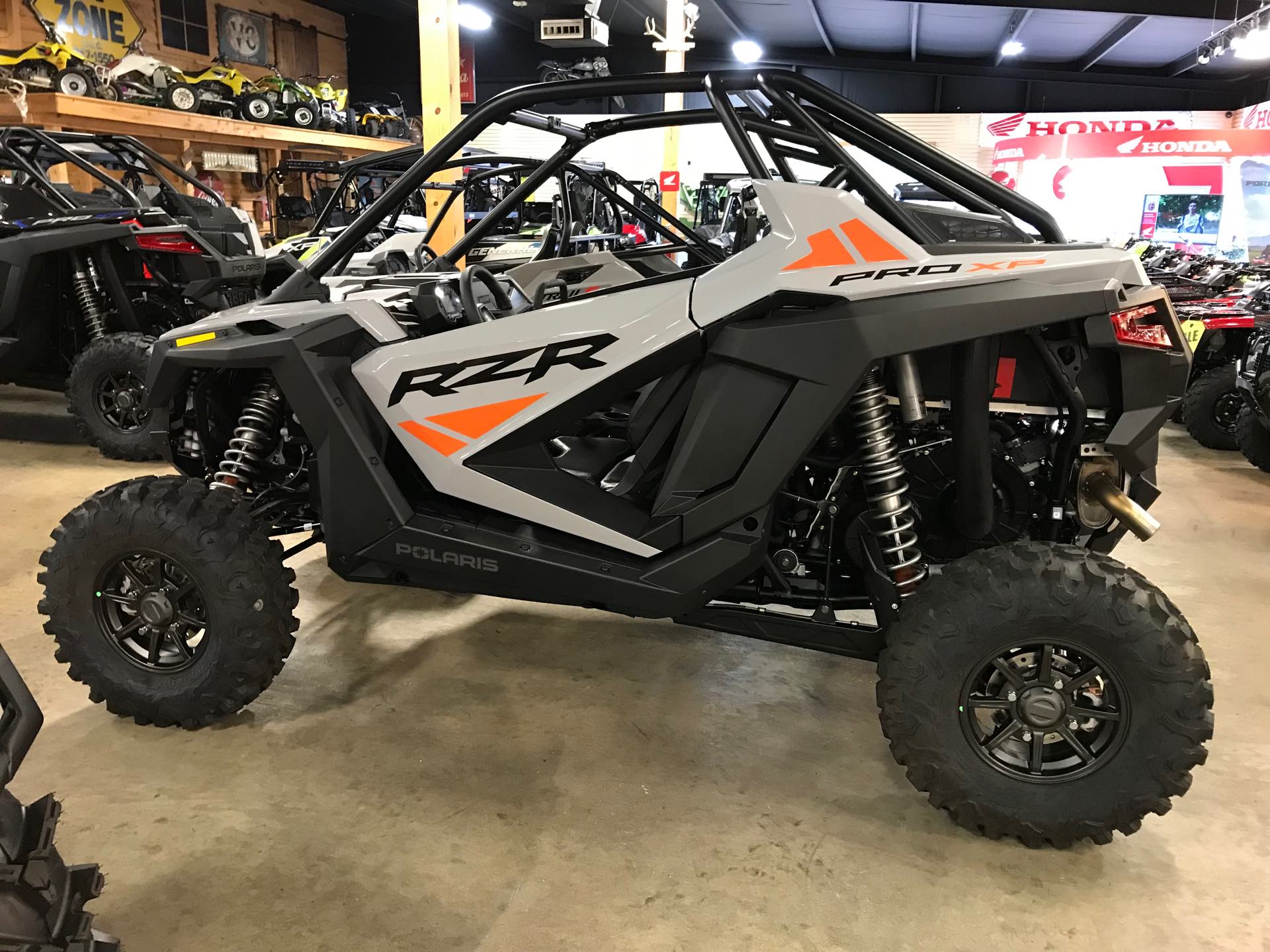 2024 POLARIS PRO XP SPORT Sport at ATV Zone, LLC