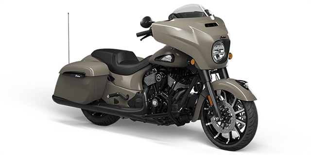 2022 Indian Chieftain Dark Horse at Fort Lauderdale