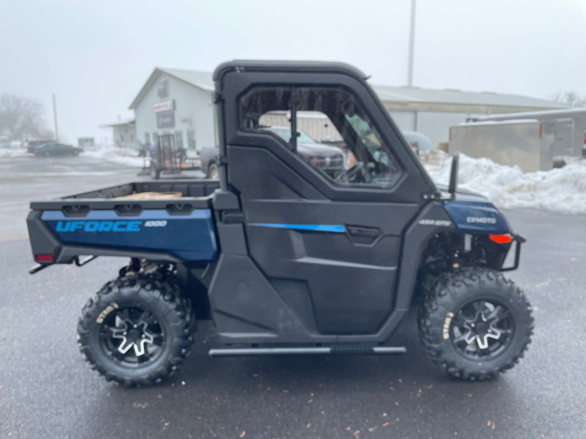 2023 CFMOTO UFORCE 1000 at Randy's Cycle