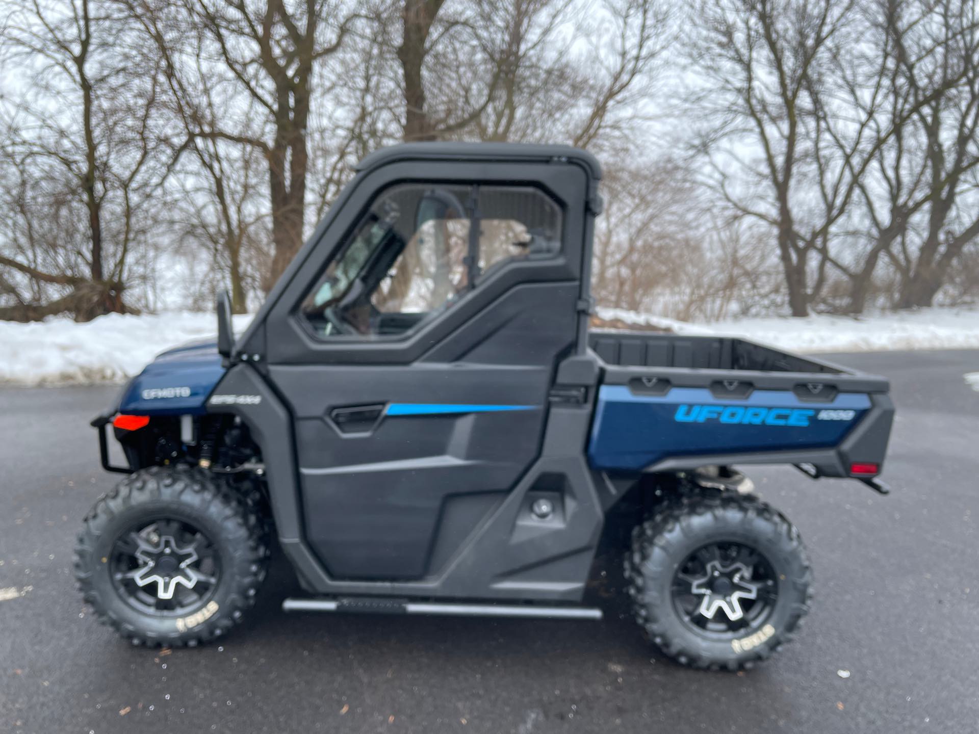 2023 CFMOTO UFORCE 1000 at Randy's Cycle