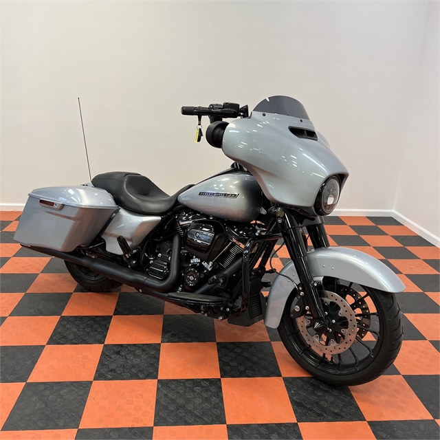 2019 Harley-Davidson Street Glide Special at Harley-Davidson of Indianapolis