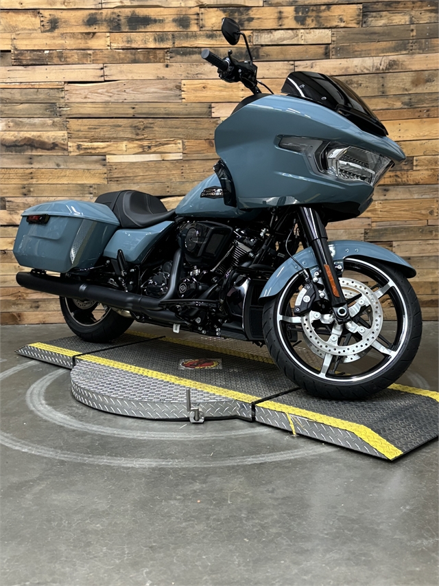 2024 Harley-Davidson Street Glide Base at Lumberjack Harley-Davidson