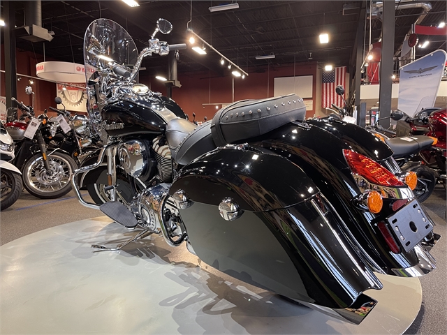 2018 Indian Motorcycle Springfield Base at Martin Moto