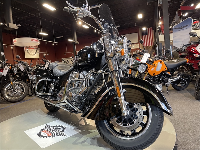 2018 Indian Motorcycle Springfield Base at Martin Moto