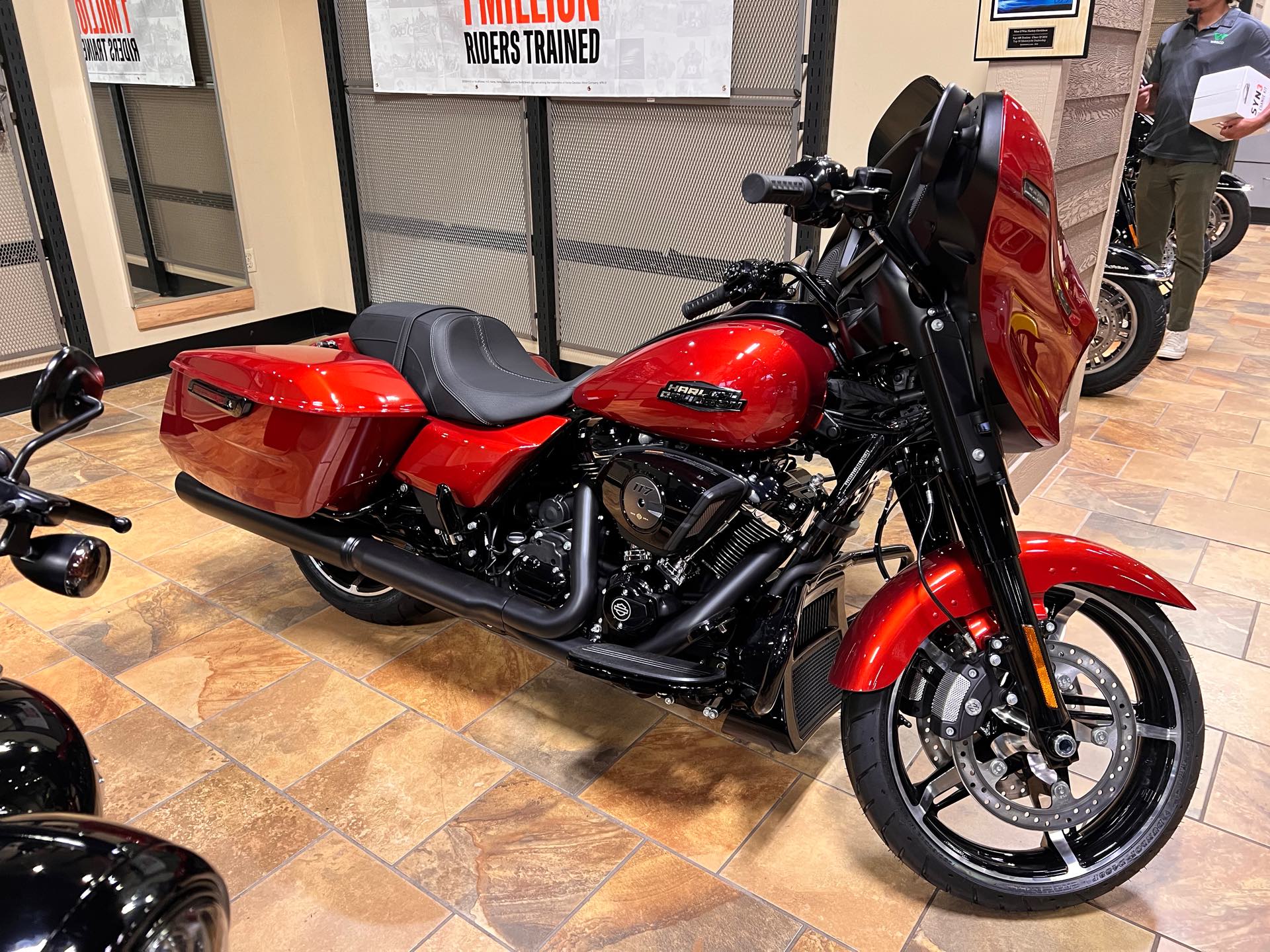 2024 Harley-Davidson Street Glide Base at Man O'War Harley-Davidson®