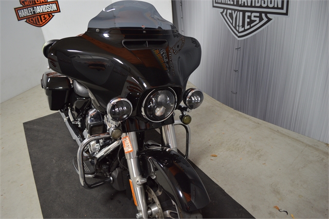 2017 Harley-Davidson Street Glide Special at Suburban Motors Harley-Davidson