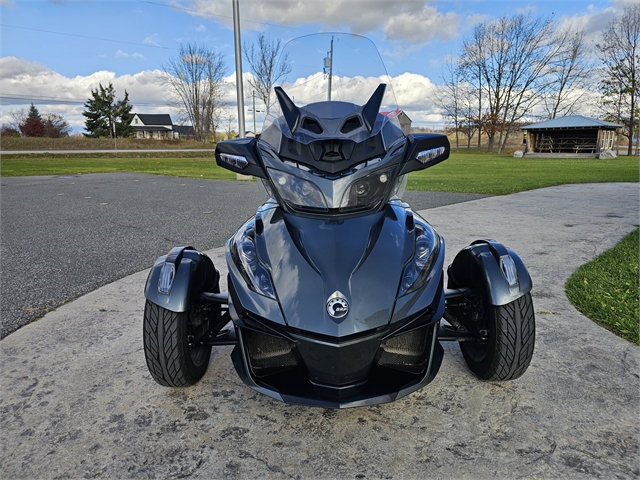 2019 Can-Am Spyder RT Limited at Classy Chassis & Cycles