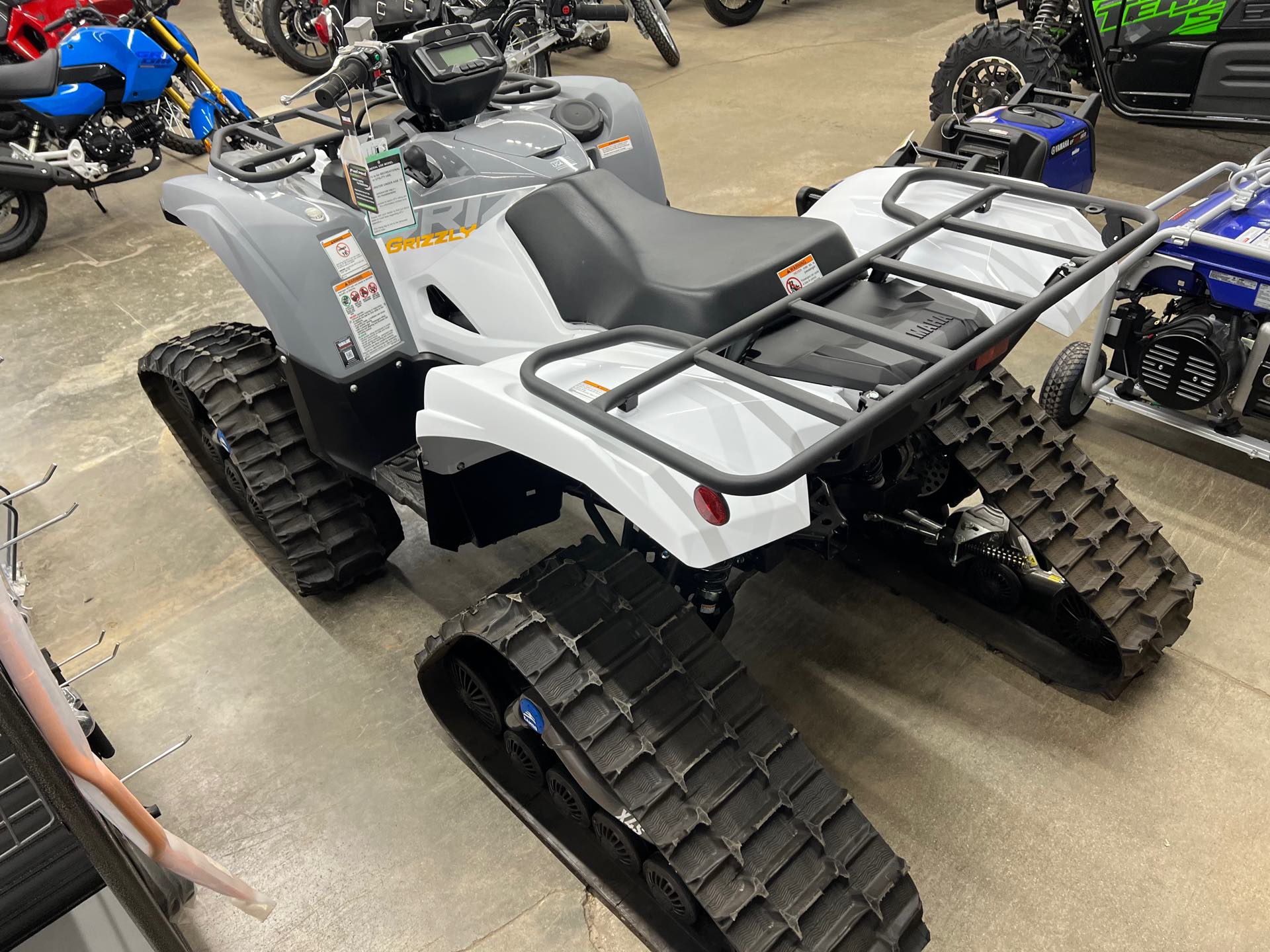 2024 Yamaha Grizzly EPS at Interlakes Sport Center