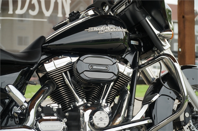 2012 Harley-Davidson FLHX103 at Outlaw Harley-Davidson