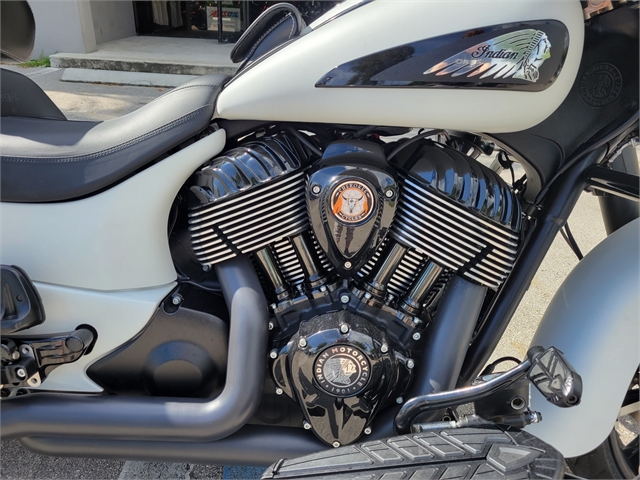 2019 Indian Chieftain Dark Horse at Fort Lauderdale
