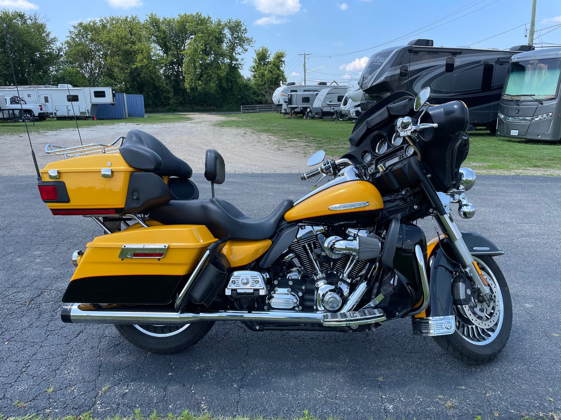 2013 Harley-Davidson Electra Glide Ultra Limited at Randy's Cycle