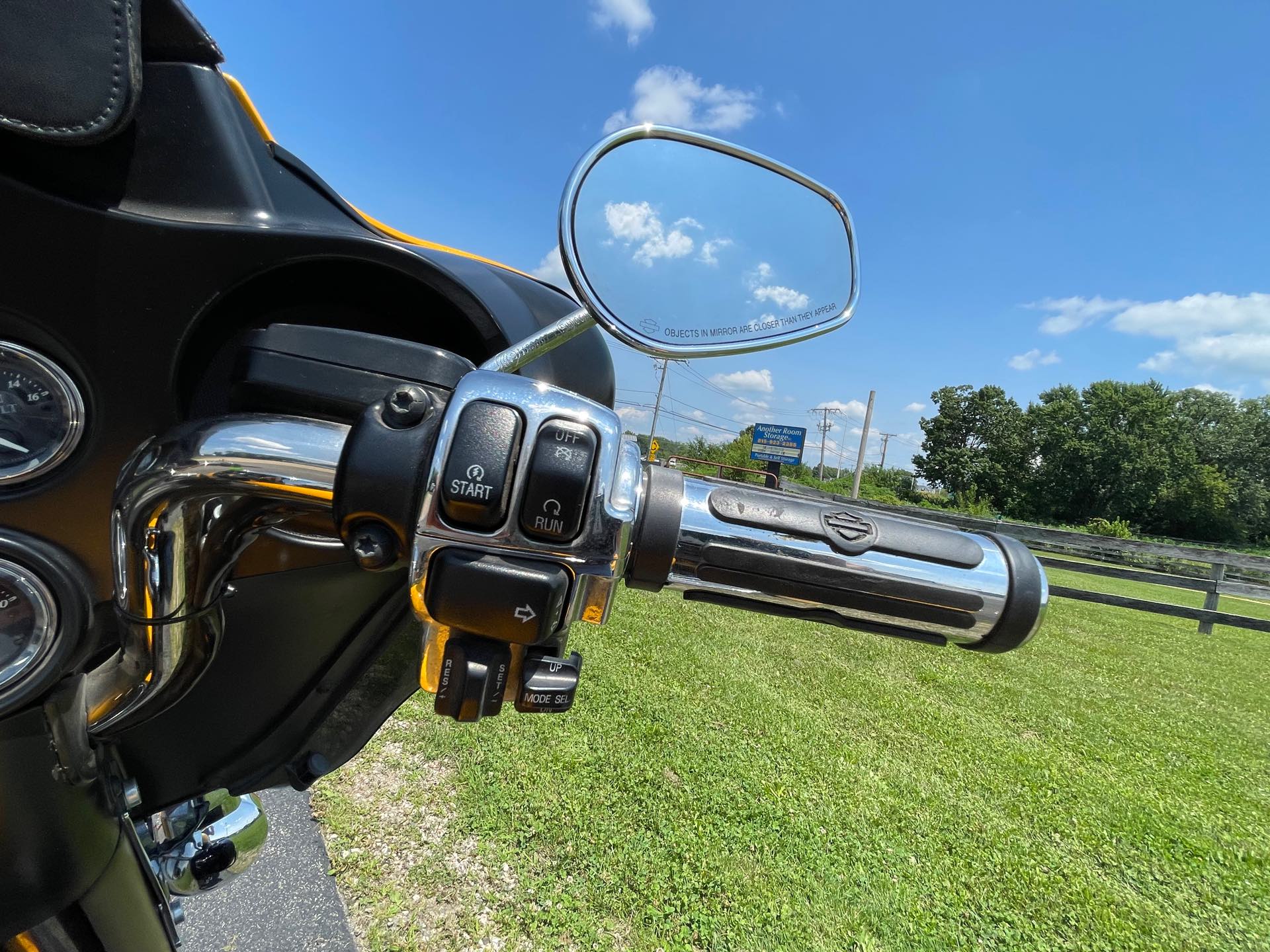 2013 Harley-Davidson Electra Glide Ultra Limited at Randy's Cycle