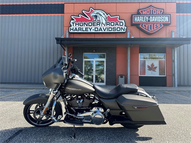 2018 Harley-Davidson Street Glide Base at Thunder Road Harley-Davidson