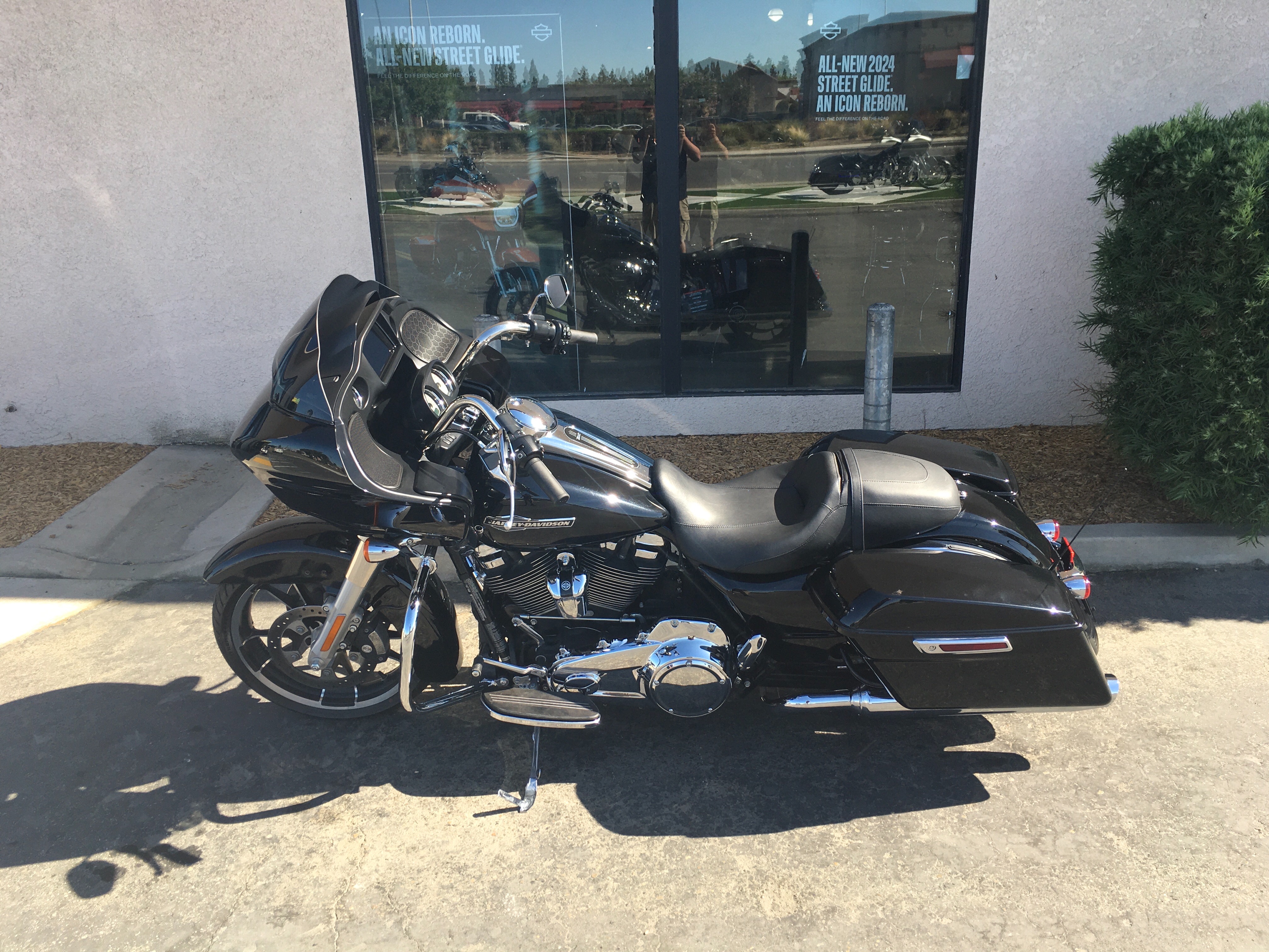 2023 Harley-Davidson Road Glide Base at Fresno Harley-Davidson