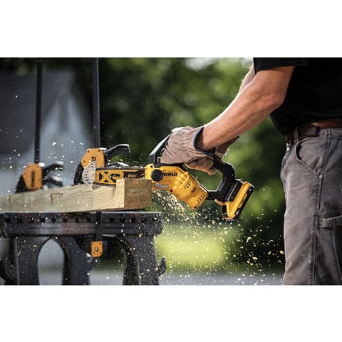 2023 Dewalt 20V 8 in. Pruning Chainsaw at McKinney Outdoor Superstore