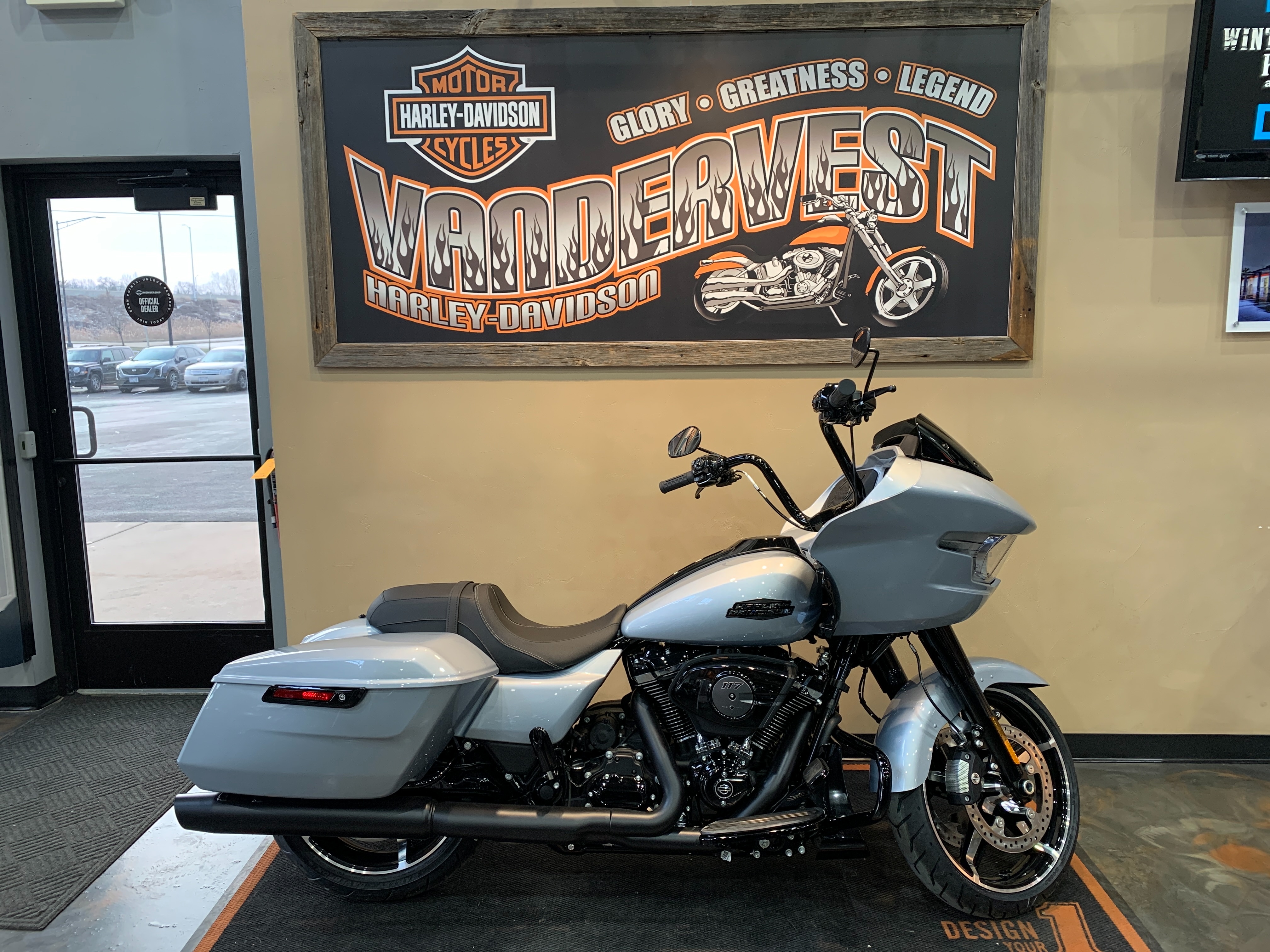 2024 Harley-Davidson Road Glide Base at Vandervest Harley-Davidson, Green Bay, WI 54303