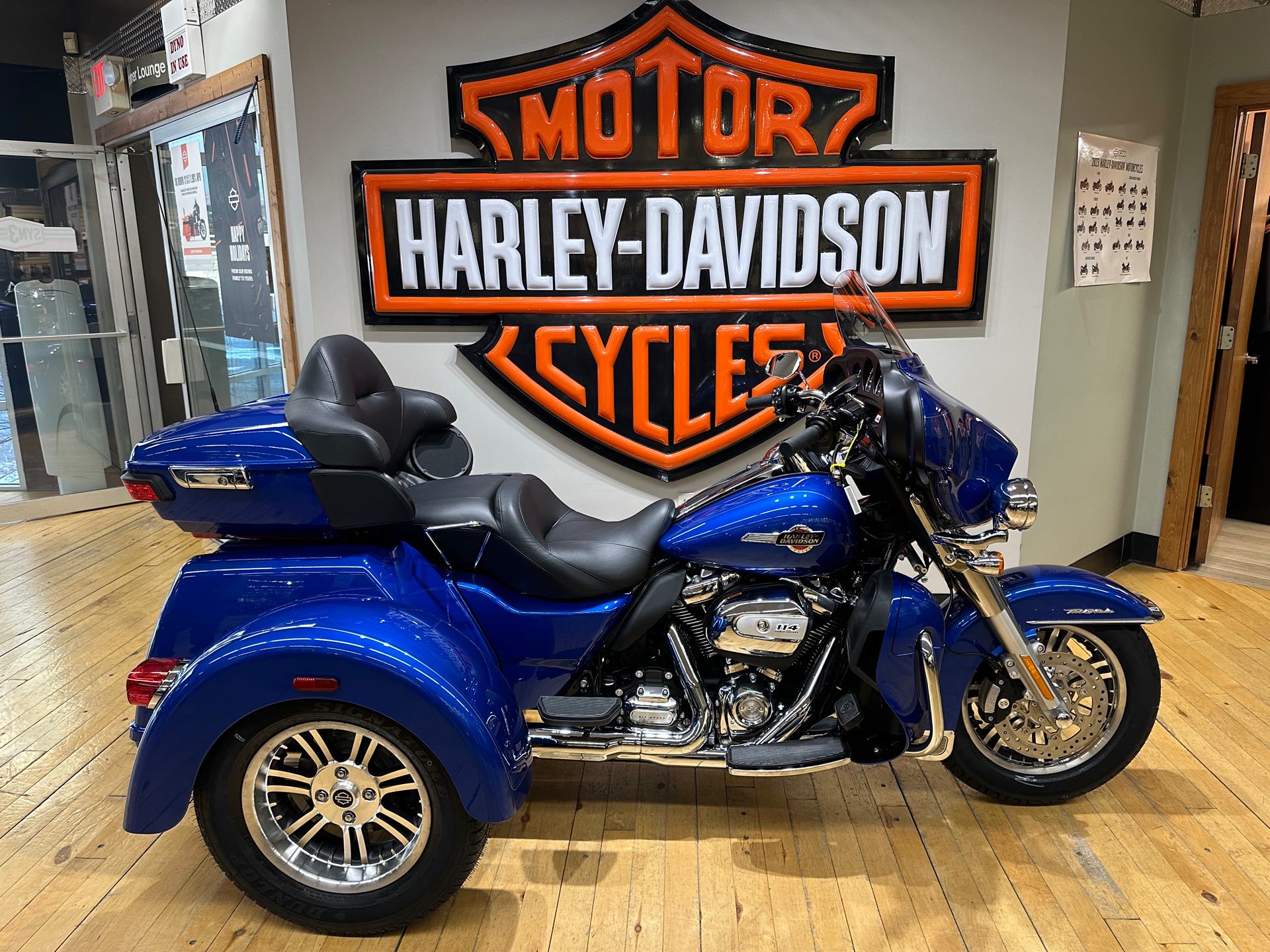 2020 Harley-Davidson® Tri Glide® Ultra FLHTCUTG