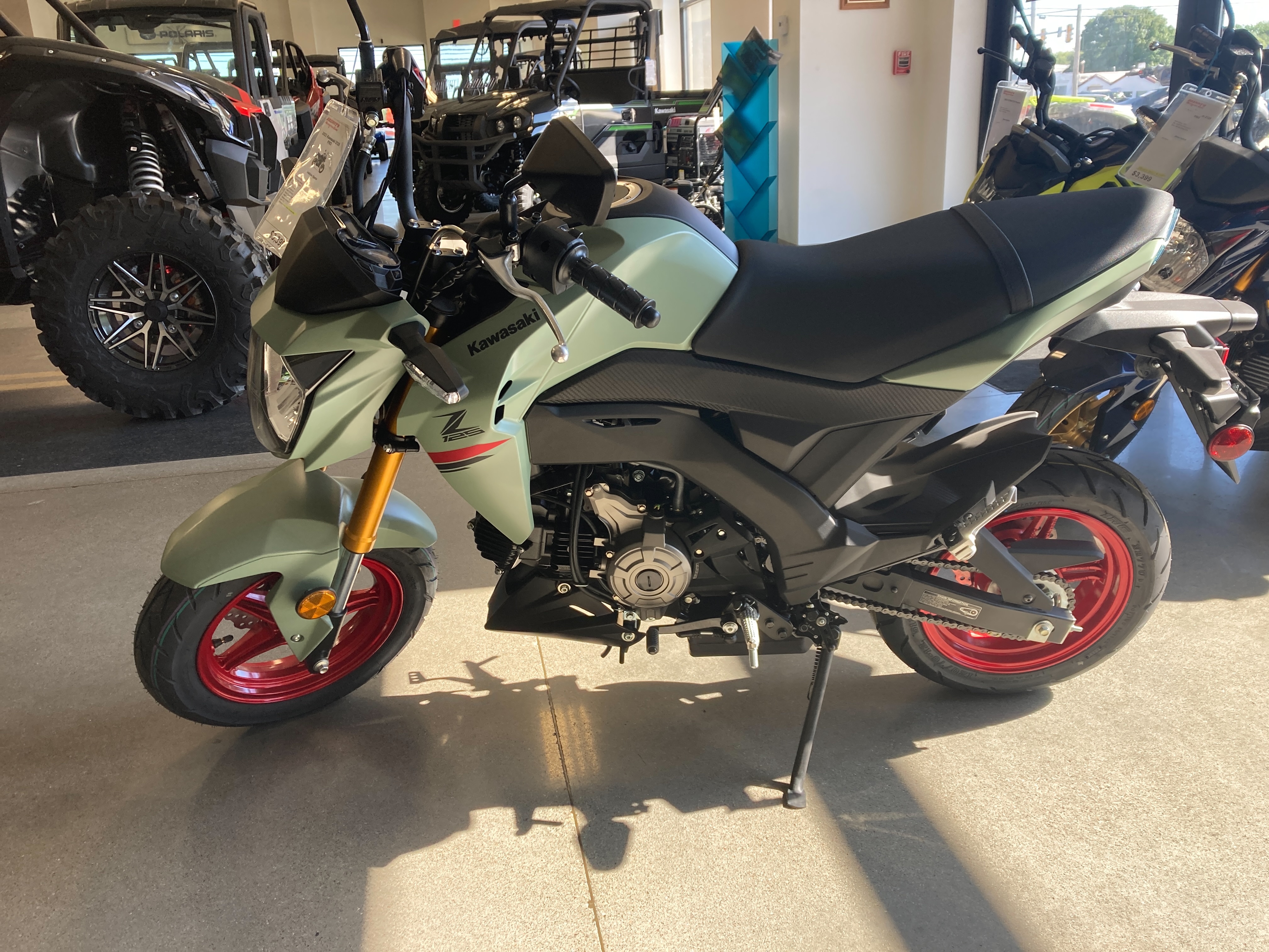 2023 Kawasaki Z125 PRO Base at Brenny's Motorcycle Clinic, Bettendorf, IA 52722