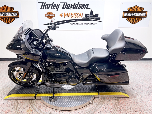 2024 Harley-Davidson Road Glide Base at Harley-Davidson of Madison