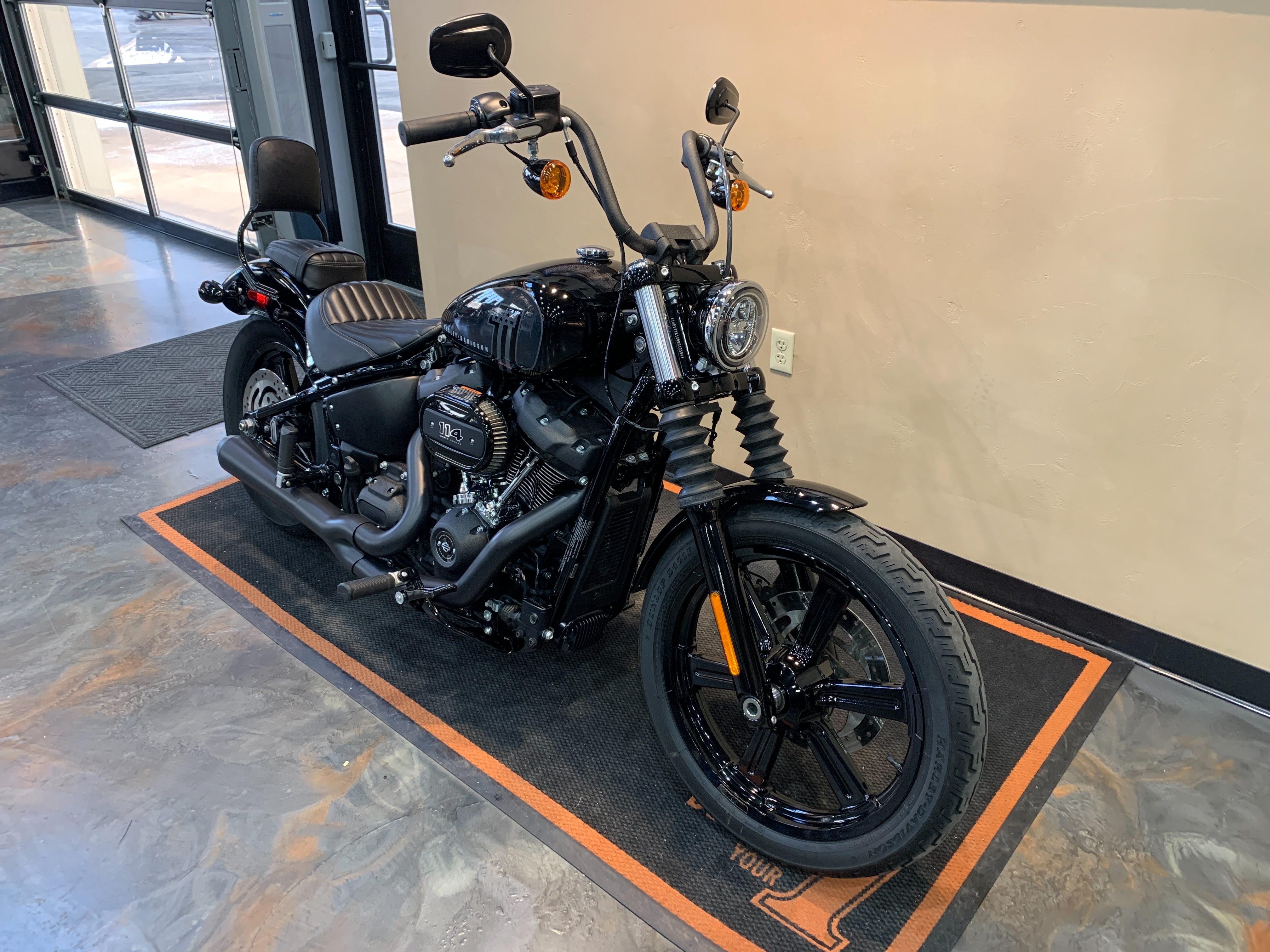 2024 Harley-Davidson Softail Street Bob 114 at Vandervest Harley-Davidson, Green Bay, WI 54303