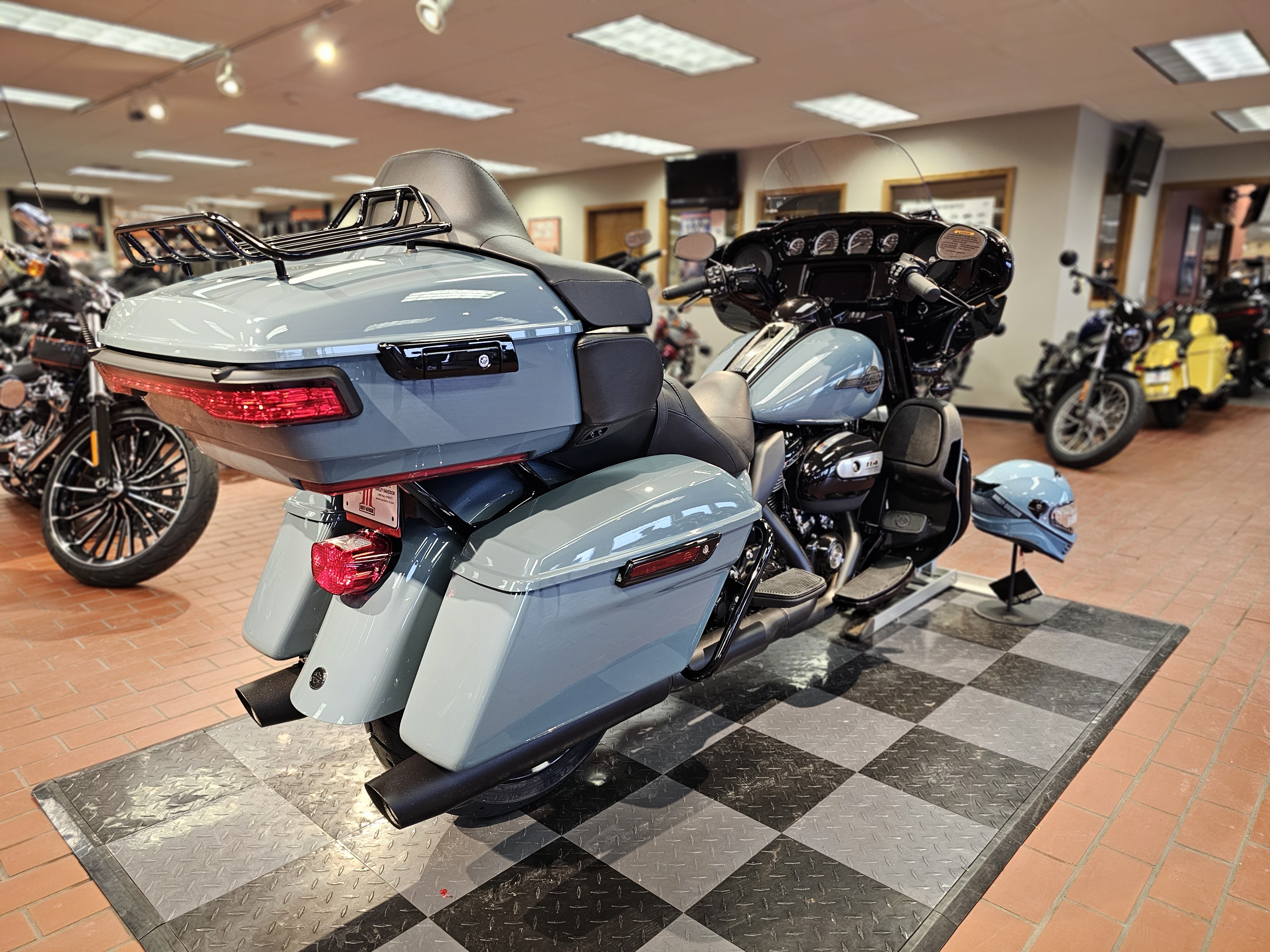 2024 Harley-Davidson Electra Glide Ultra Limited at Rooster's Harley Davidson