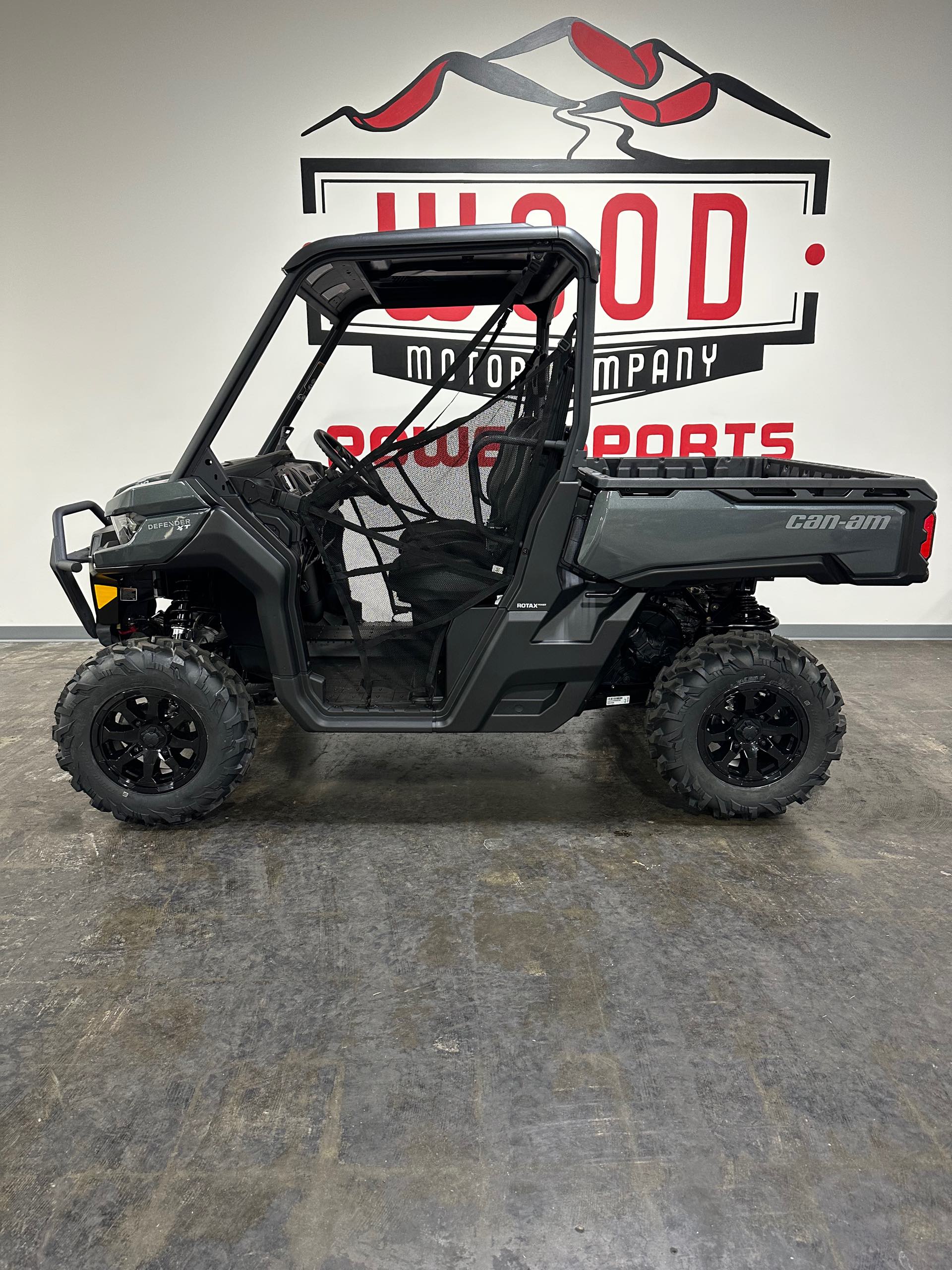 2024 Can-Am Defender XT HD10 at Wood Powersports Harrison