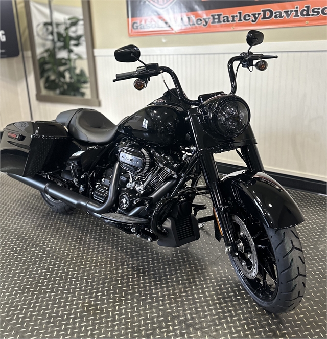 2023 Harley-Davidson Road King Special at Gasoline Alley Harley-Davidson