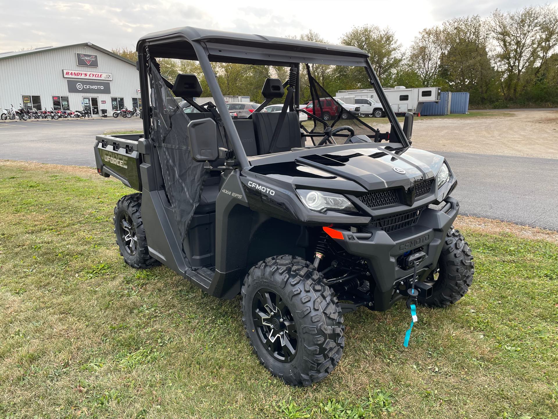 2025 CFMOTO UFORCE 1000 at Randy's Cycle