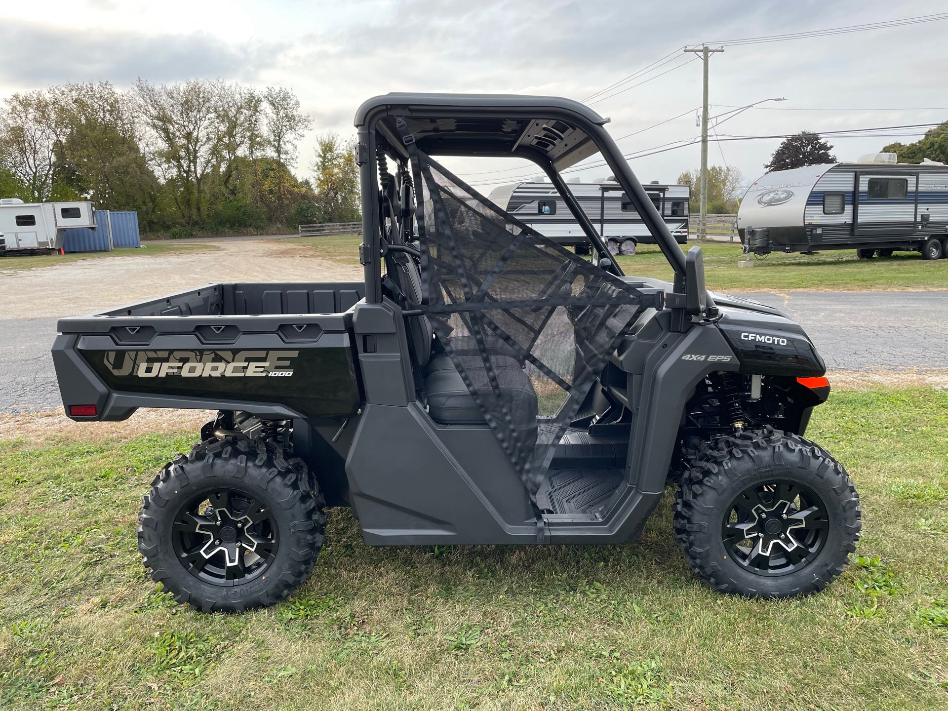 2025 CFMOTO UFORCE 1000 at Randy's Cycle