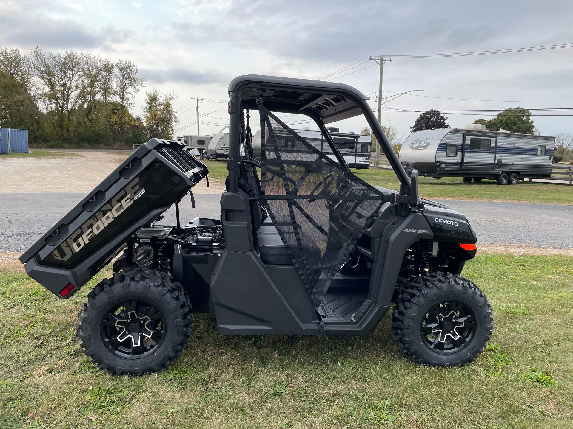 2025 CFMOTO UFORCE 1000 at Randy's Cycle