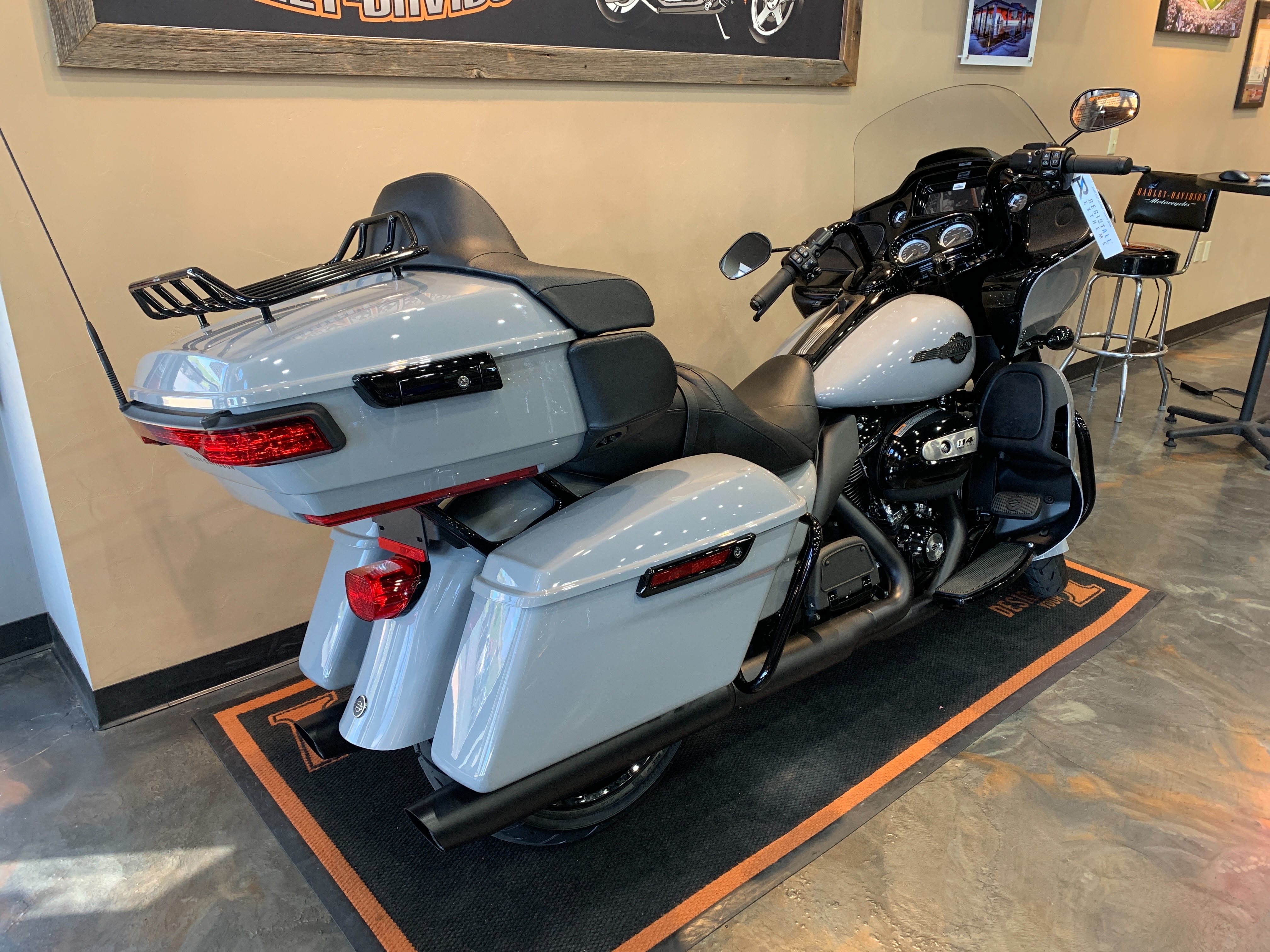 2024 Harley-Davidson Road Glide Limited at Vandervest Harley-Davidson, Green Bay, WI 54303