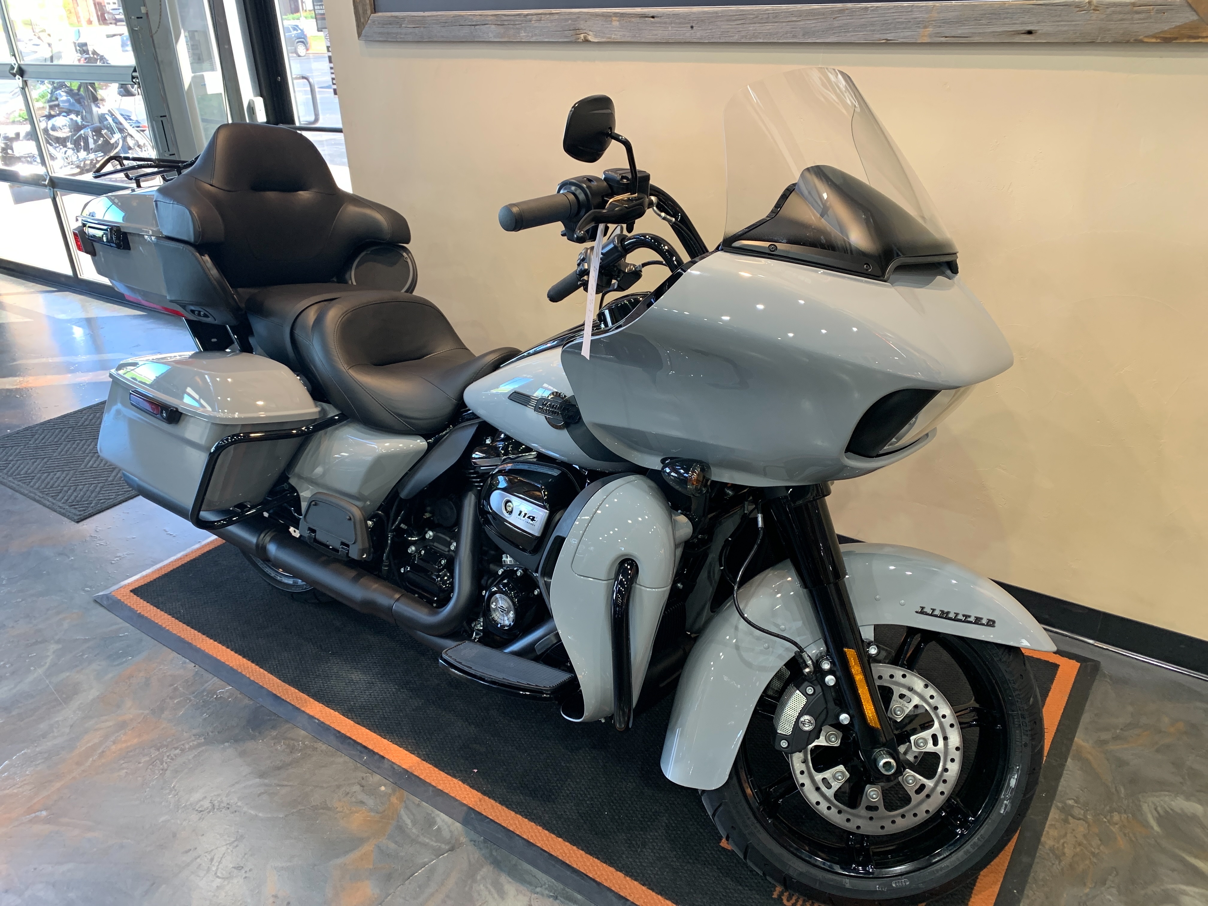 2024 Harley-Davidson Road Glide Limited at Vandervest Harley-Davidson, Green Bay, WI 54303