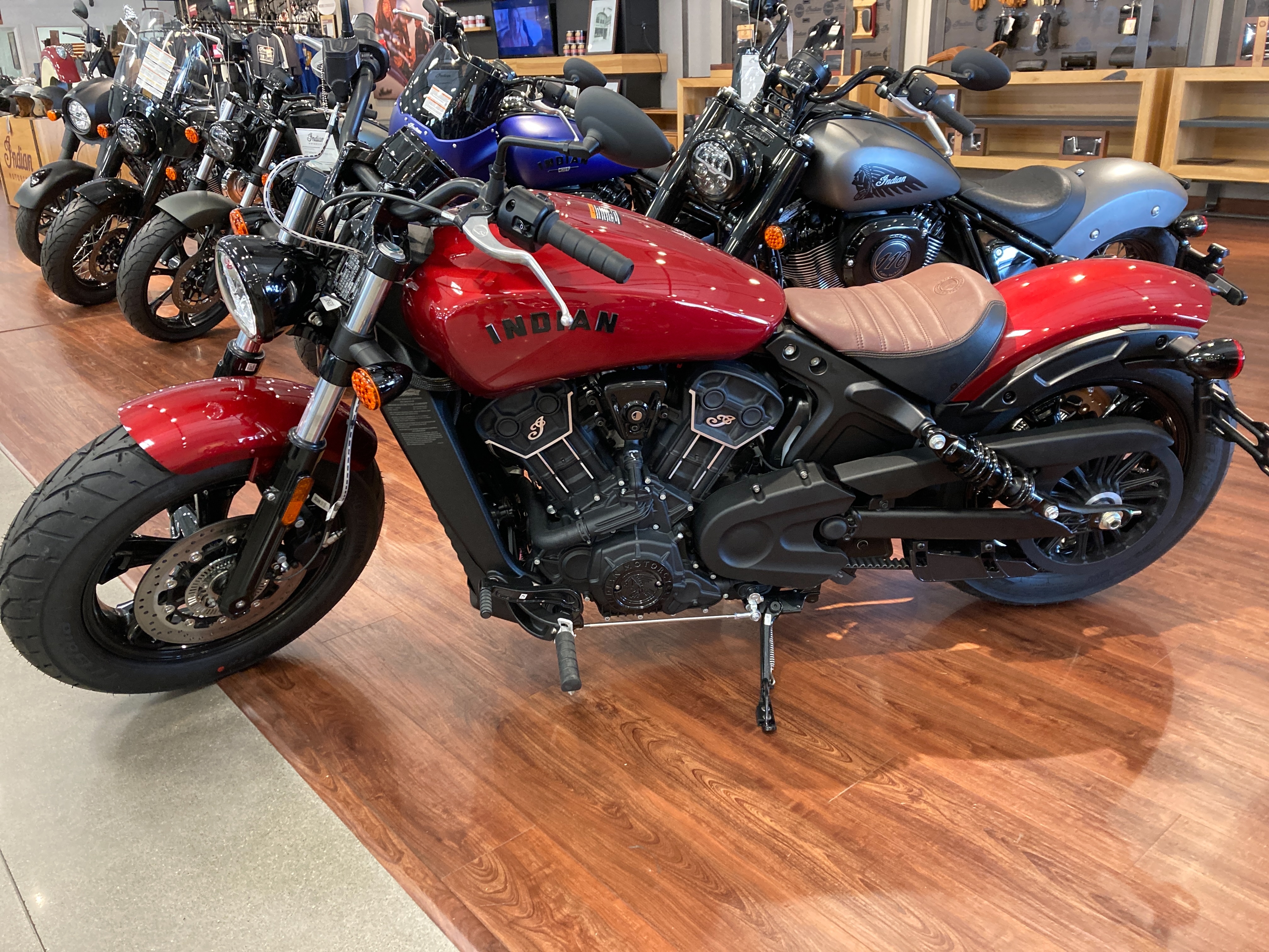 2023 Indian Motorcycle Scout Bobber Sixty at Brenny's Motorcycle Clinic, Bettendorf, IA 52722