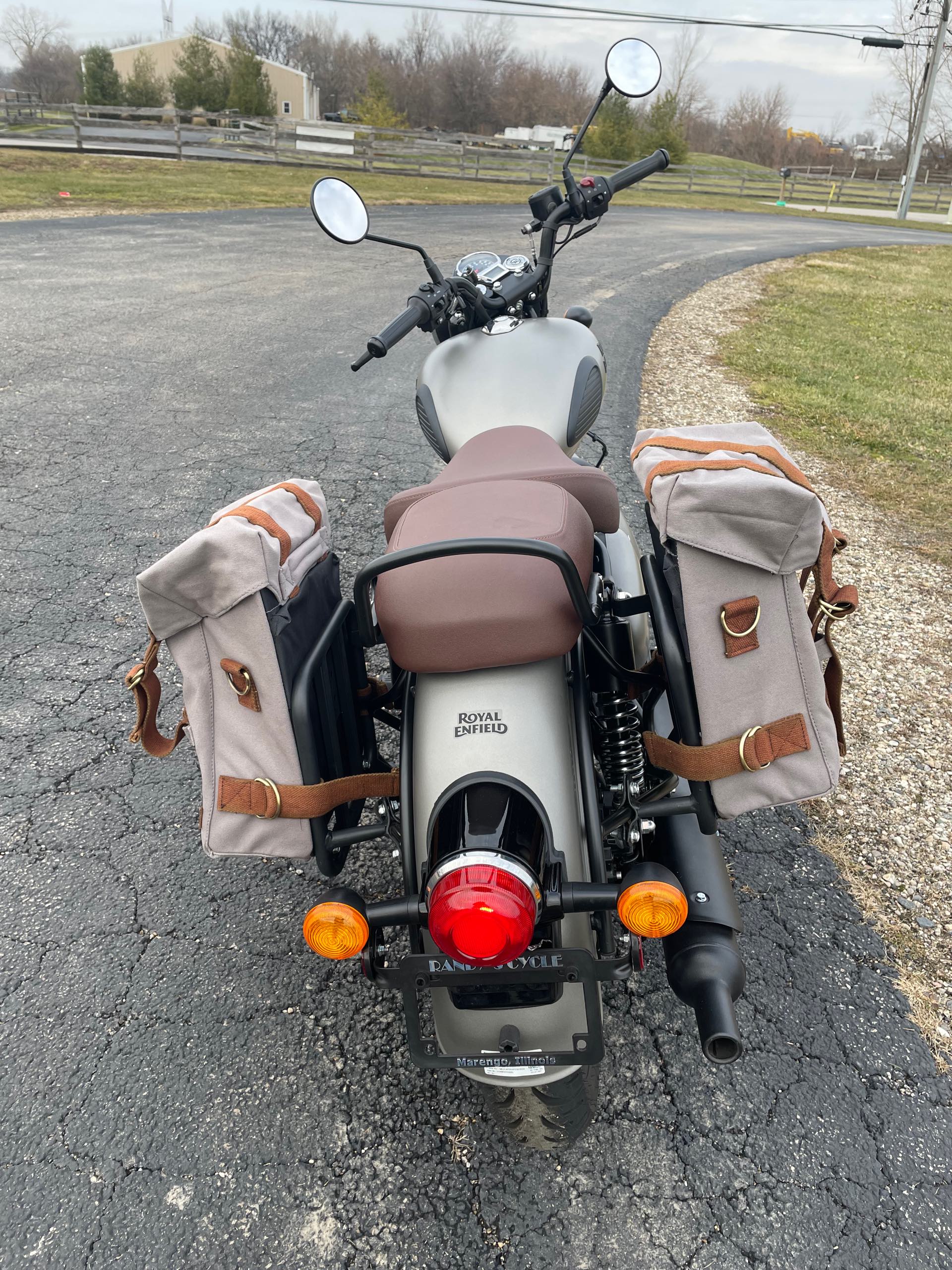 2023 Royal Enfield Classic 350 at Randy's Cycle