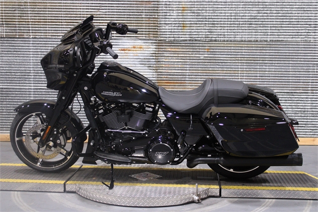 2024 Harley-Davidson Street Glide Base at Texarkana Harley-Davidson