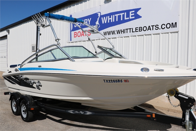 2011 Sea Ray 205 Sport at Jerry Whittle Boats