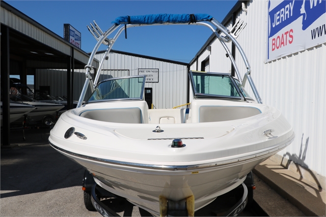 2011 Sea Ray 205 Sport at Jerry Whittle Boats