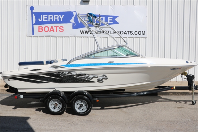 2011 Sea Ray 205 Sport at Jerry Whittle Boats