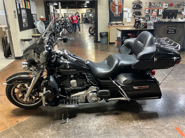 2016 Harley-Davidson Electra Glide Ultra Limited Low at Southern Devil Harley-Davidson